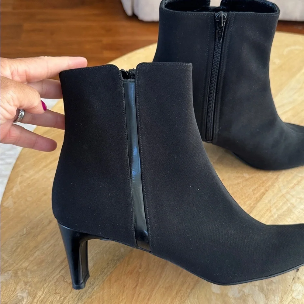 Stuart Weitzman Black Suede Leather Heeled Booties 10.5